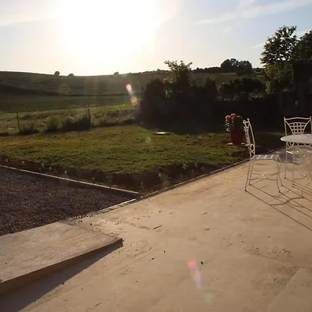 La Grange Du Bosquet Couette-café *