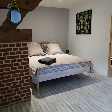 La Grange Du Bosquet Couette-café *